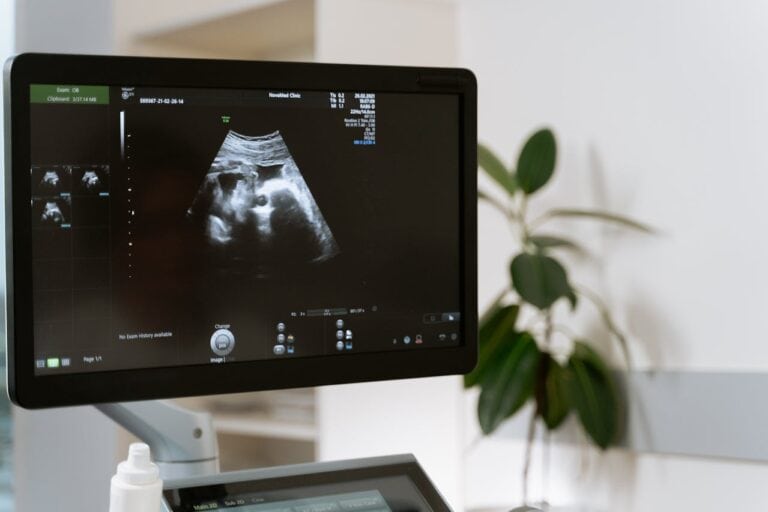 Why Doctor Bernhard Scheja Considers Ultrasound a First-Line Diagnostic Tool 8 Ultrasound a First-Line Diagnostic Tool